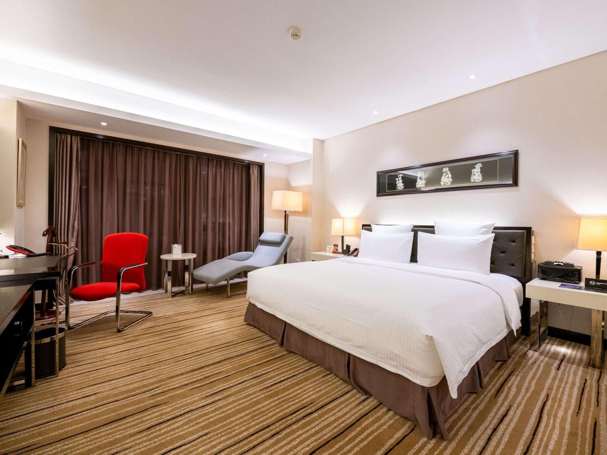 Pullman Guiyang Hotel Guiyang  Eksteriør billede