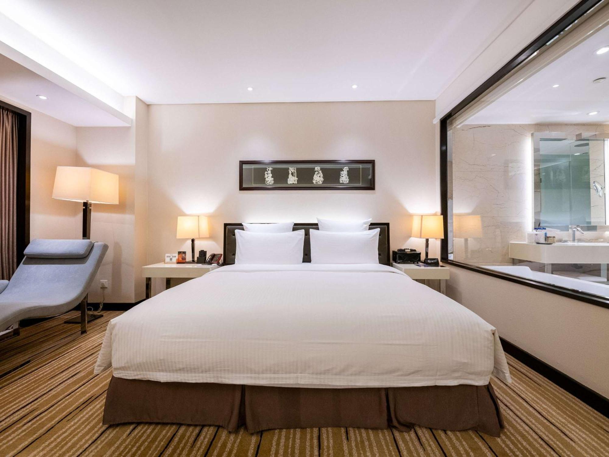 Pullman Guiyang Hotel Guiyang  Eksteriør billede